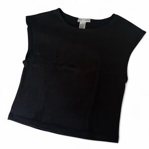 Elegant Black Sleeveless Crop Top